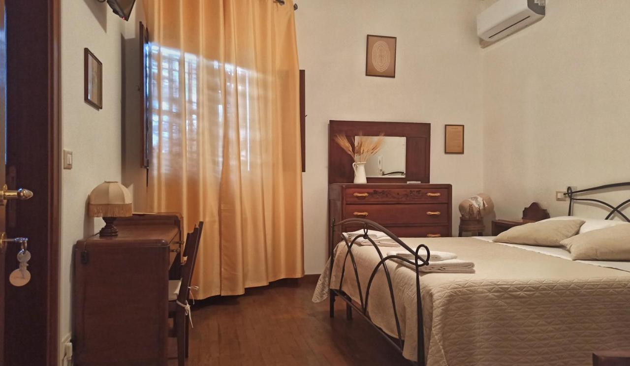 B&B La Masseria Del '700 Castiglione a Casauria Exteriör bild